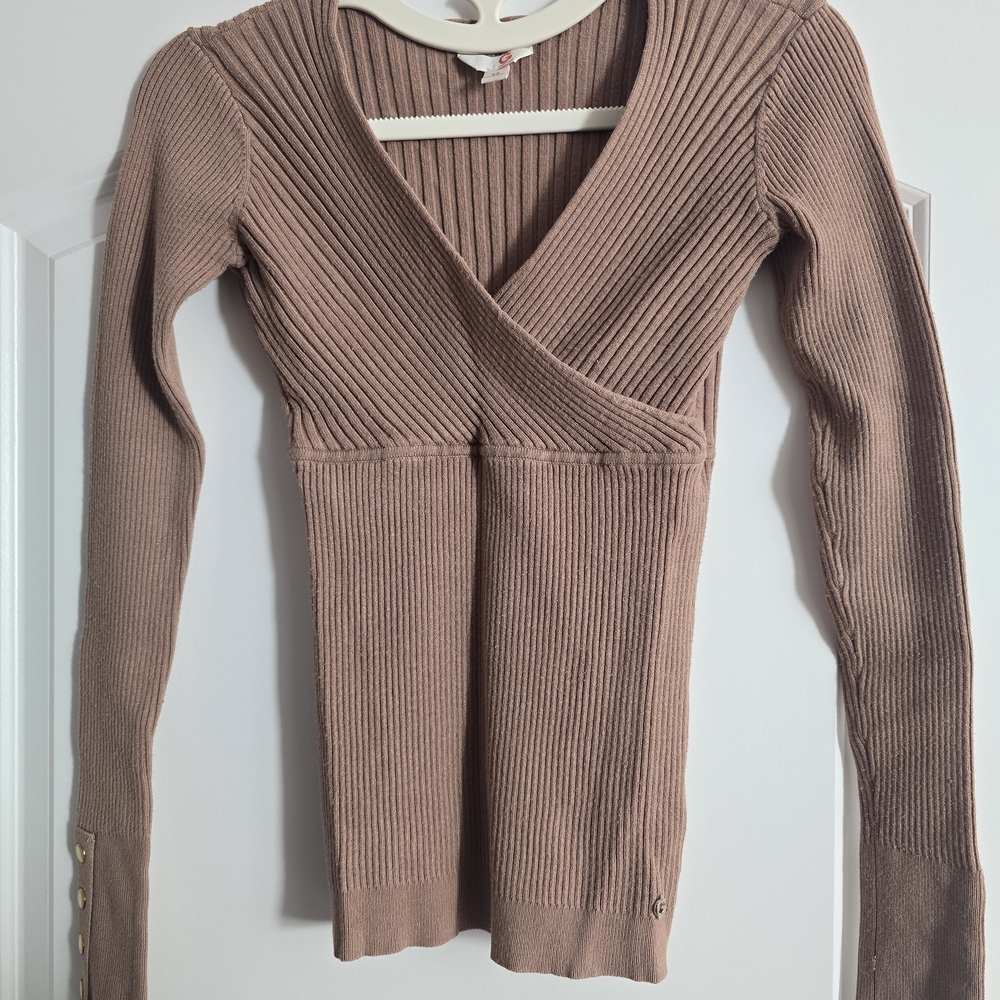 G by Guess V-Neck Ribbed Sweater - Tan
